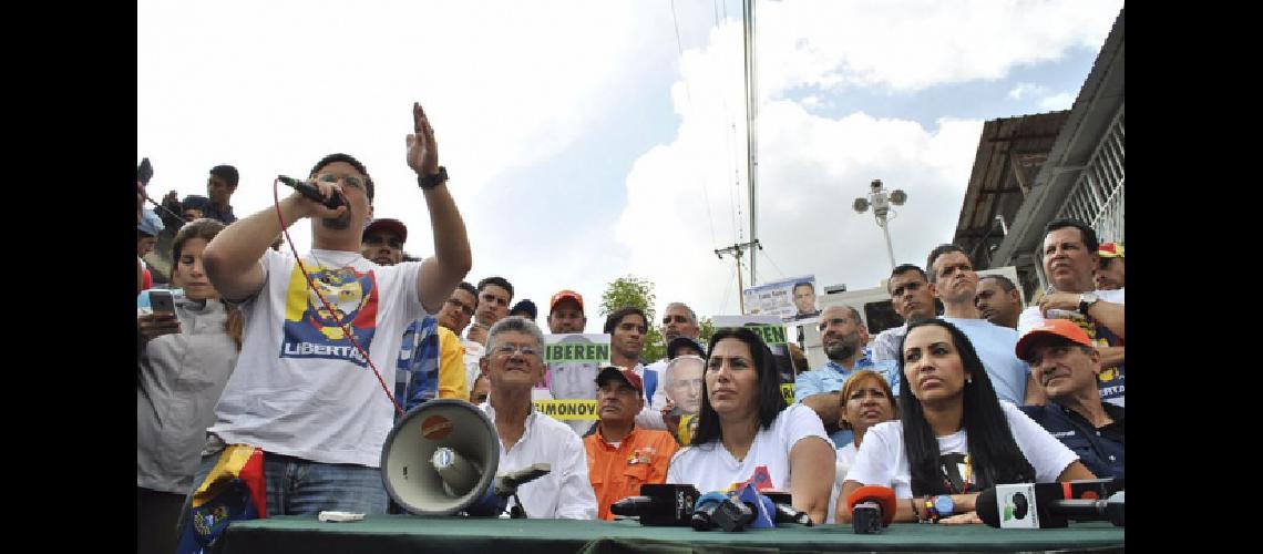 La oposicioacuten convoca a un paro ciacutevico nacional para este jueves