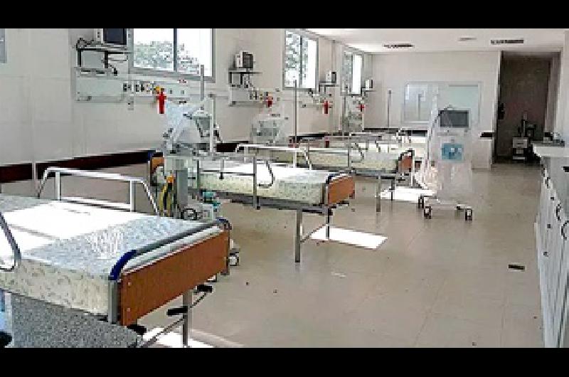Inauguran la nueva unidad materno infantil y el tomoacutegrafo en el Hospital Oraacuten