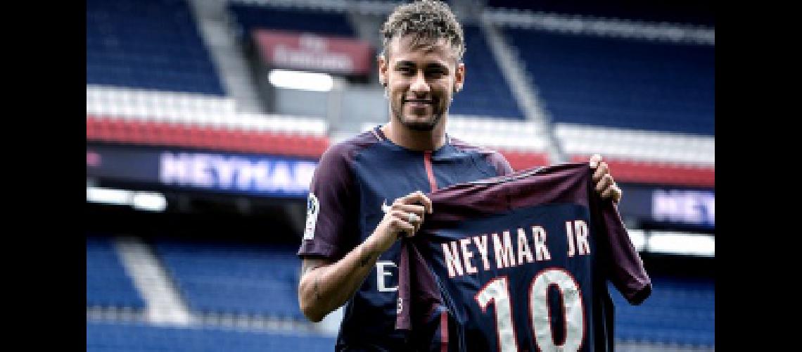 Neymar estaacute habilitado para debutar oficialmente en el PSG