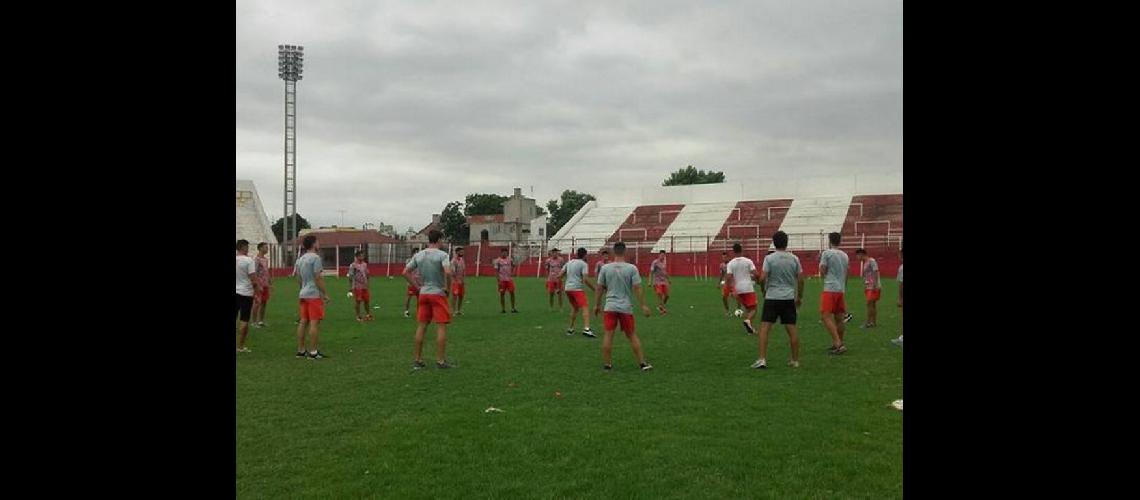 Con Rondina a la cabeza Los Andes vuelve a casa