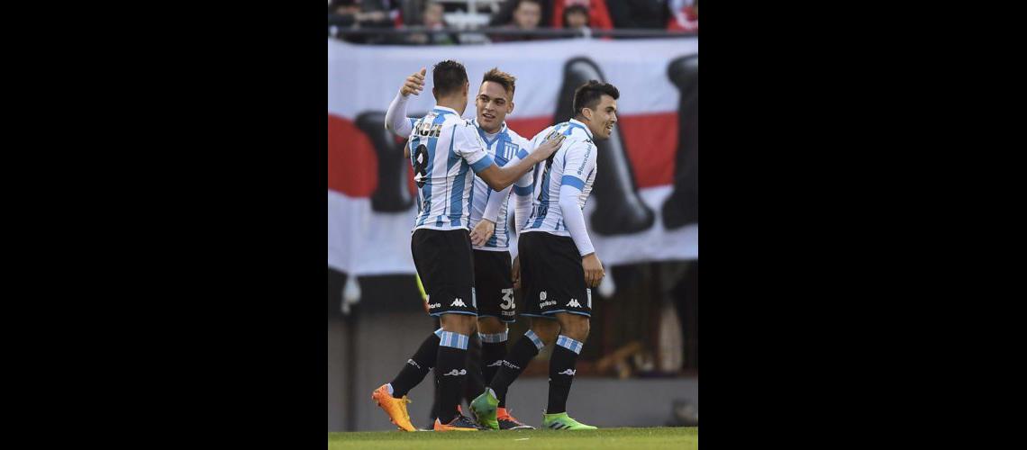 Racing juega ante Mitre de Santiago del Estero en el cierre de los 32avos