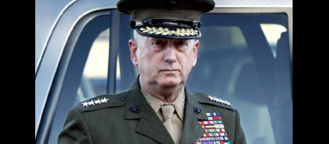 El secretario de Defensa de Estados Unidos llegoacute a Bagdad en una visita sorpresa