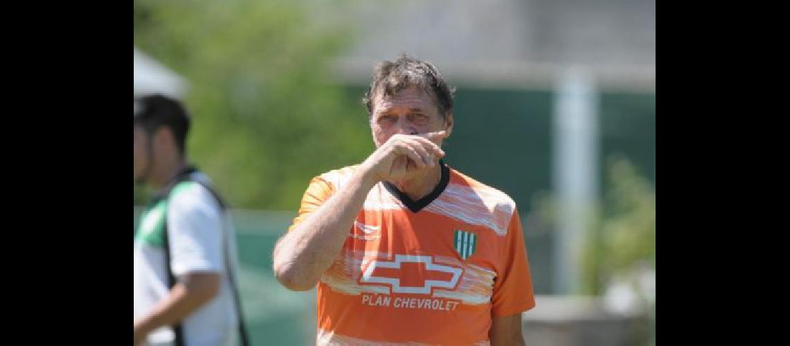 Falcioni- ldquoLos maacutes joacutevenes van a tener oportunidadesrdquo