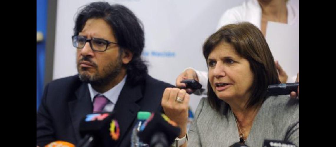 Intiman al Gobierno por la desaparicioacuten de Maldonado