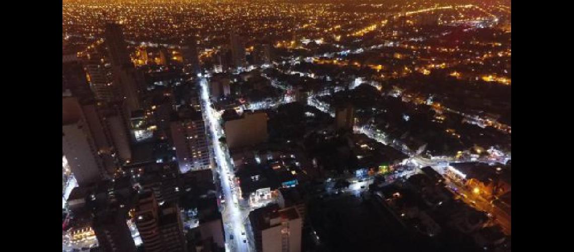 Instalan luces LED en calles espacios puacuteblicos e instituciones de todo Lomas