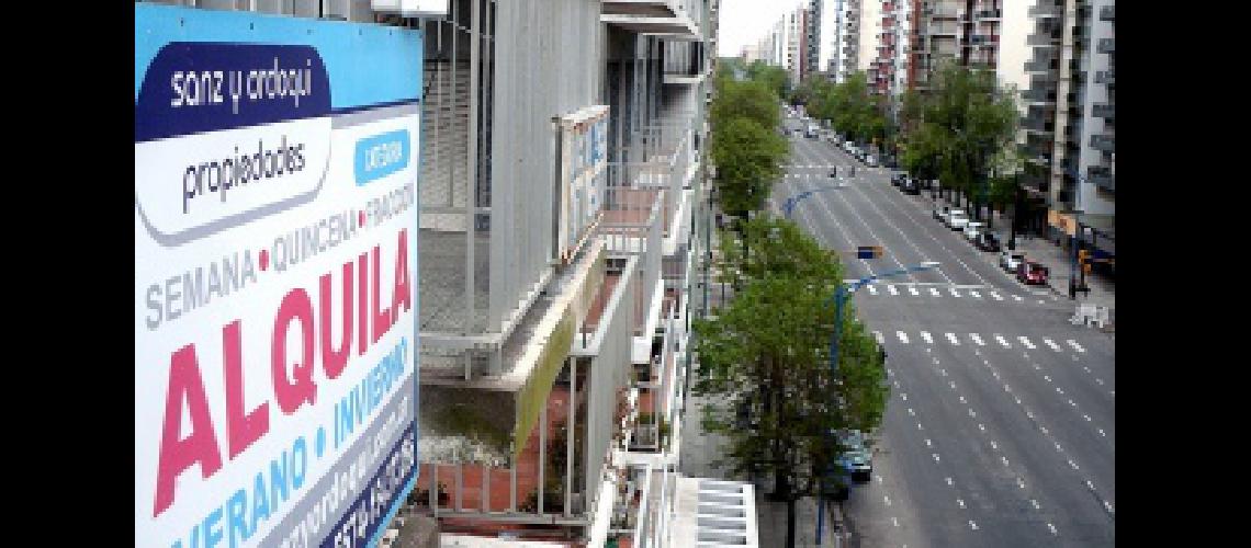 La Legislatura portentildea aproboacute que los inquilinos no paguen comisiones al alquilar una vivienda