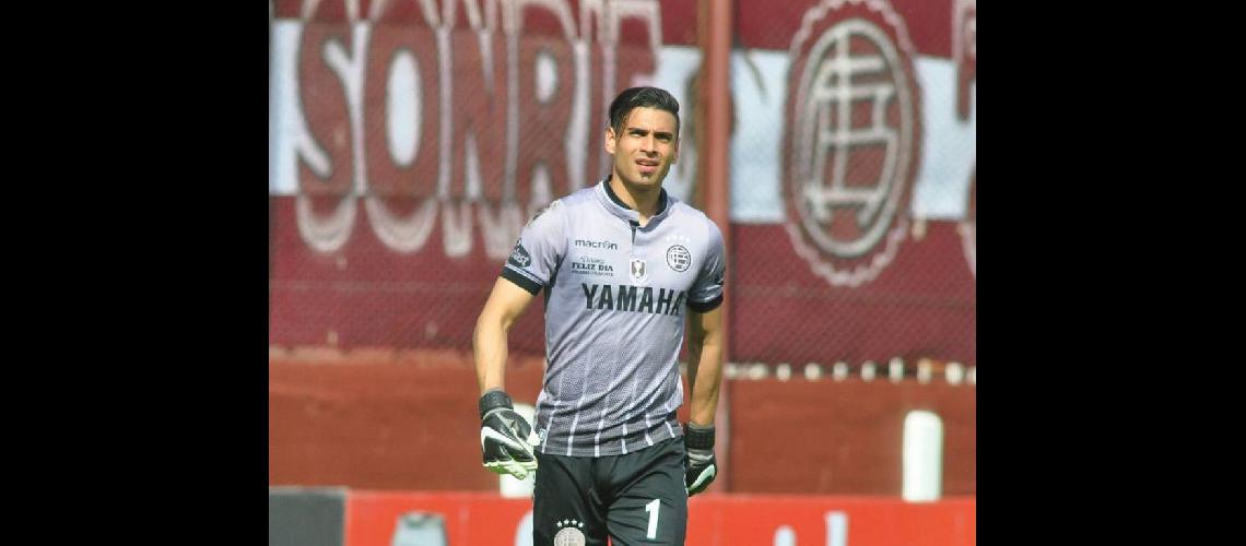 Con Monetti y sin Goacutemez Lanuacutes viaja hacia Coacuterdoba
