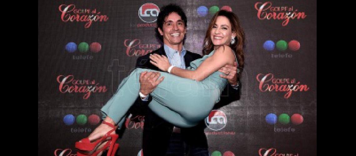 Se presentoacute Golpe al corazoacuten la apuesta romaacutentica de Telefe para el prime time