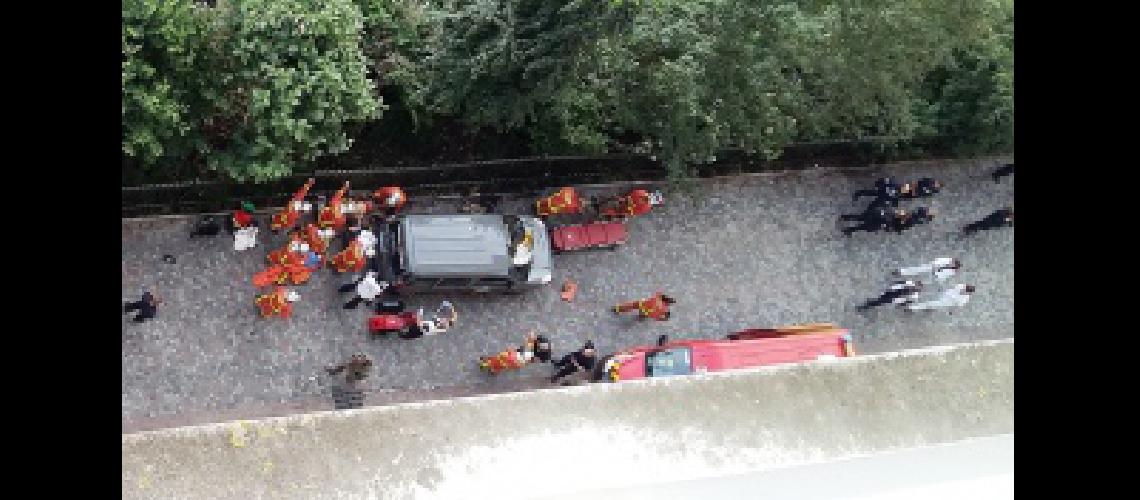 Al conductor que atropelloacute una patrulla de militares lo imputan por terrorismo