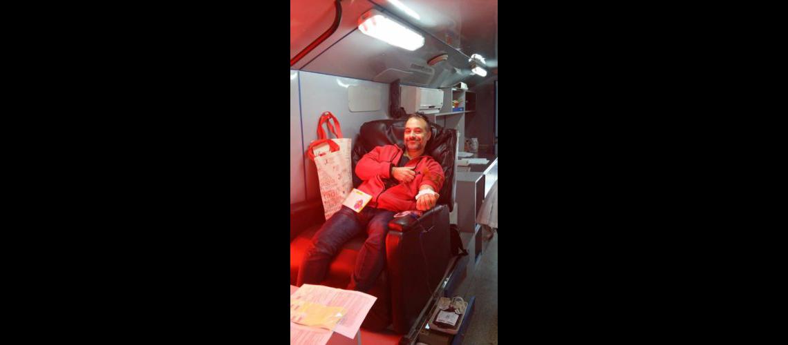Hacen una colecta de sangre en el Parque de Llavallol