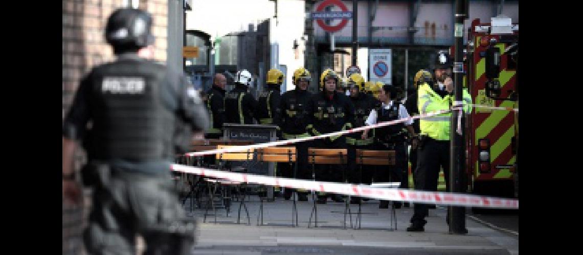 Detienen a otros dos sospechosos de participar en el atentado al subte de Londres