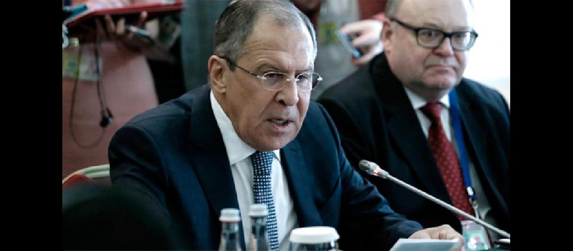Rusia advierte que la histeria militar puede llevar a un desastre en Corea