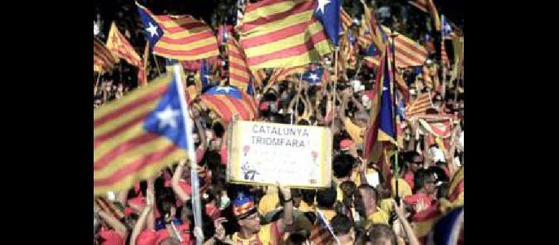 Los independentistas siguen en la calle para exigir la libertad de los detenidos