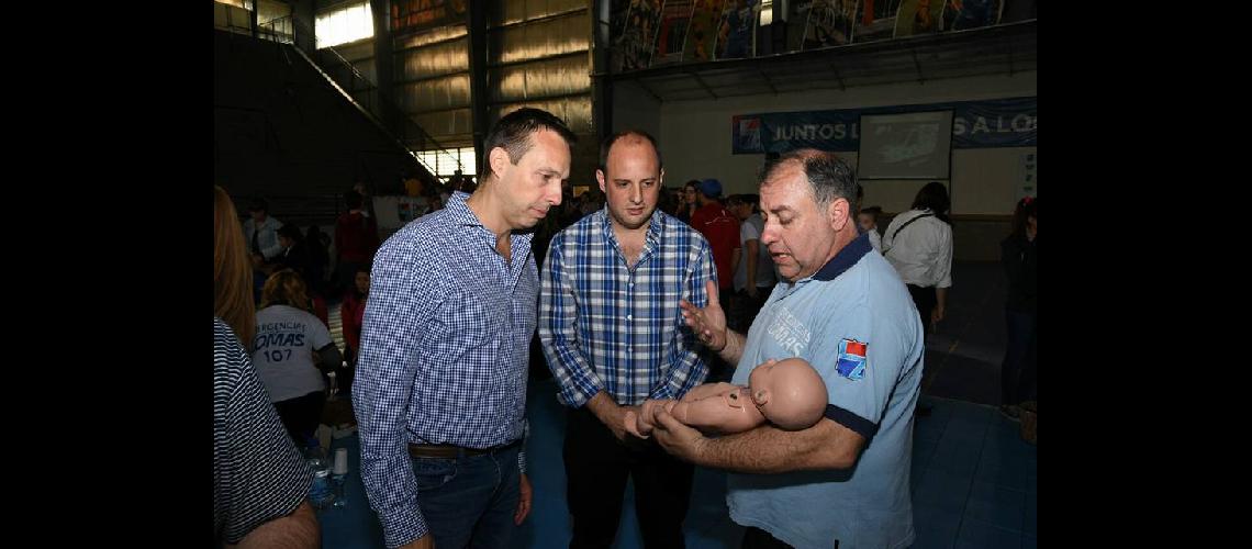 Vintildeuales destacoacute la participacioacuten masiva en la capacitacioacuten de RCP