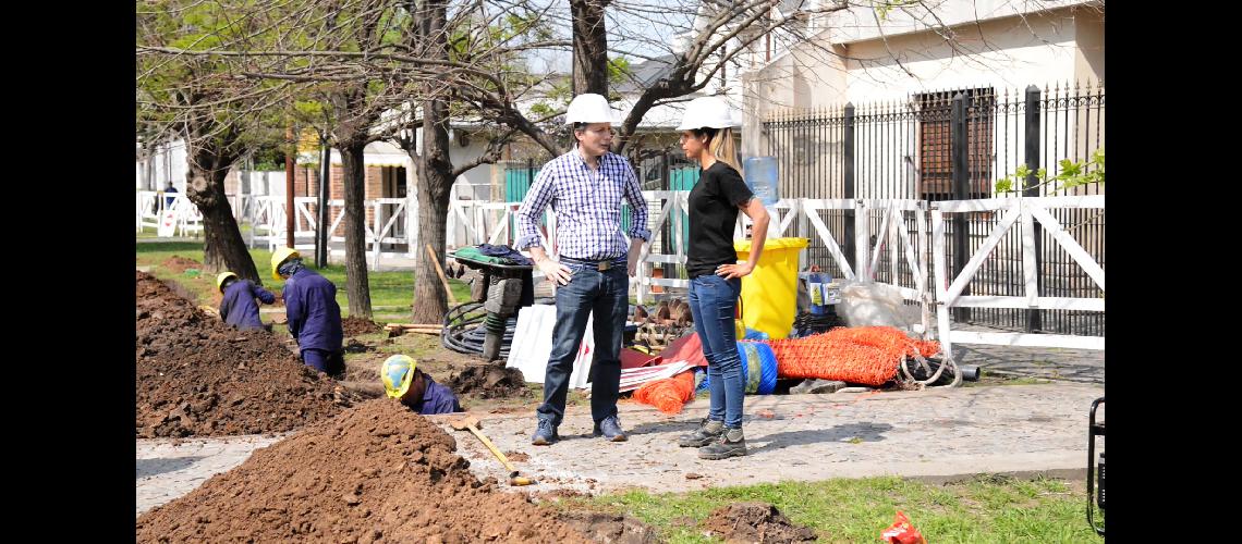 Gray supervisoacute obras en Guilloacuten