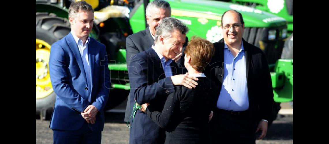 Macri dijo que se espera una discusioacuten interesante con las provincias para reducir el deacuteficit fiscal