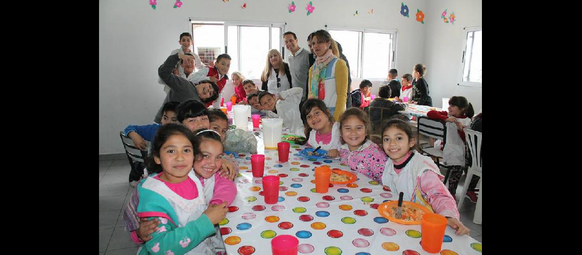 Guillermo Vintildeuales en la Primaria Ndeg5