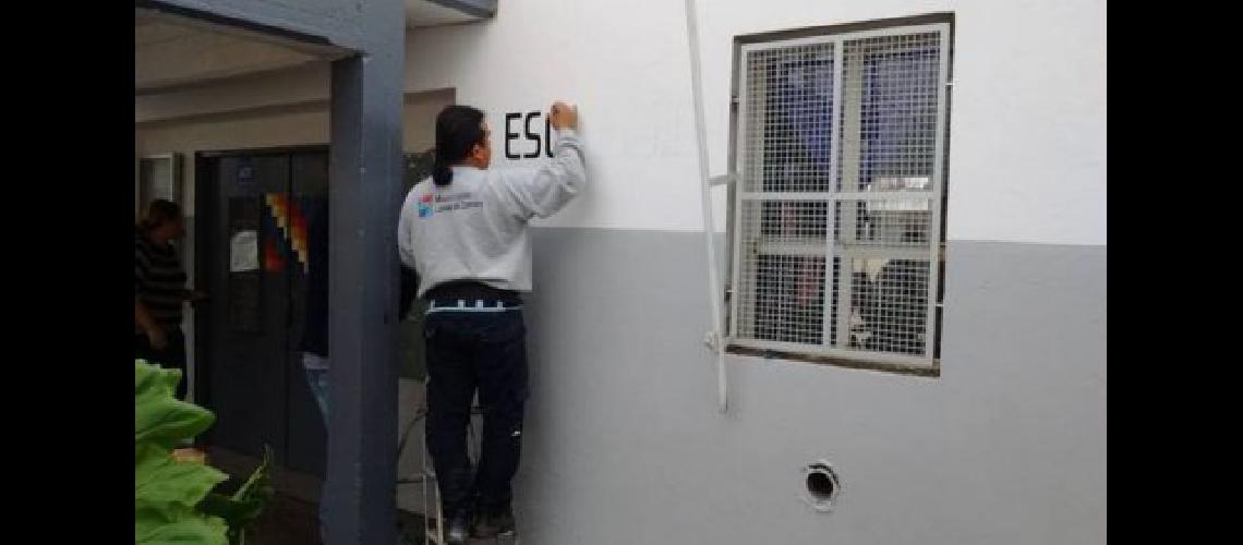 El Municipio de Lomas renueva la estructura edilicia de maacutes escuelas