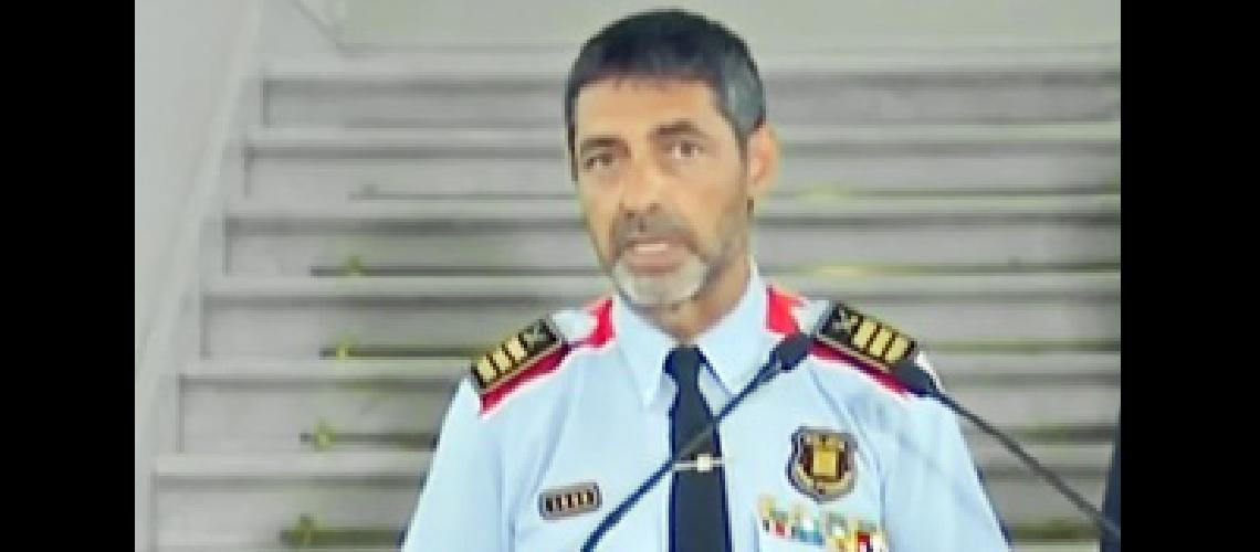 El jefe de la policiacutea catalana y dos liacutederes independentistas acusados de sedicioacuten