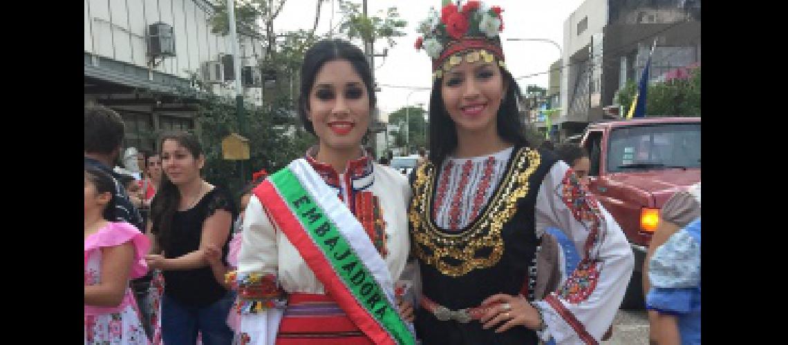 Se celebroacute La Sexta Expo Feria Colectividades en Saacuteenz Pentildea