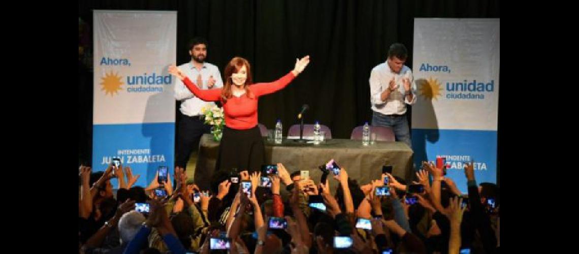 Cristina- ldquoHay que ponerle un liacutemite a tanto saqueordquo