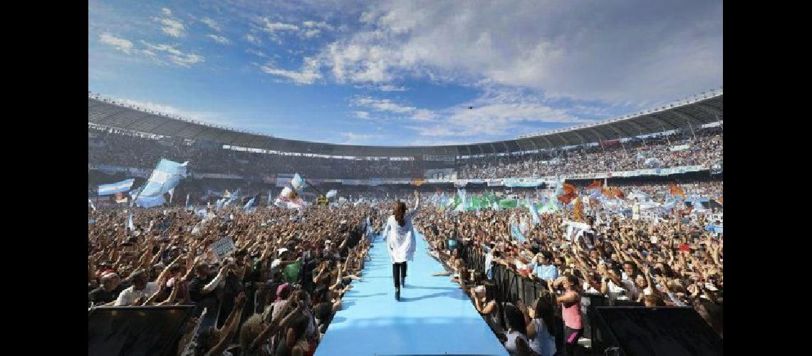 Cristina Kirchner dijo que Macri soacutelo tiene lealtad con los grupos concentrados