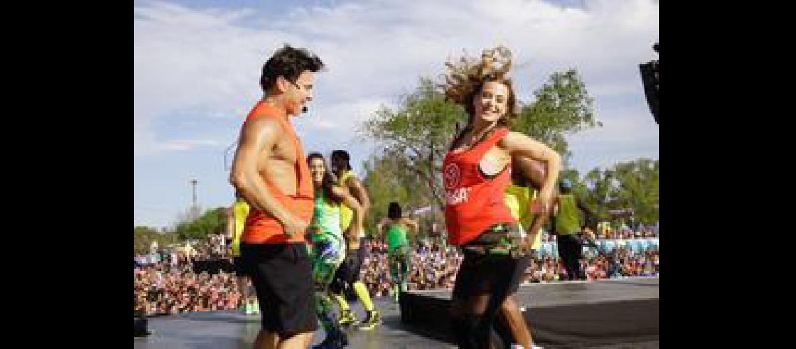 Fue reacutecord mundial el Zumbathon solidario del Municipio de Lomas