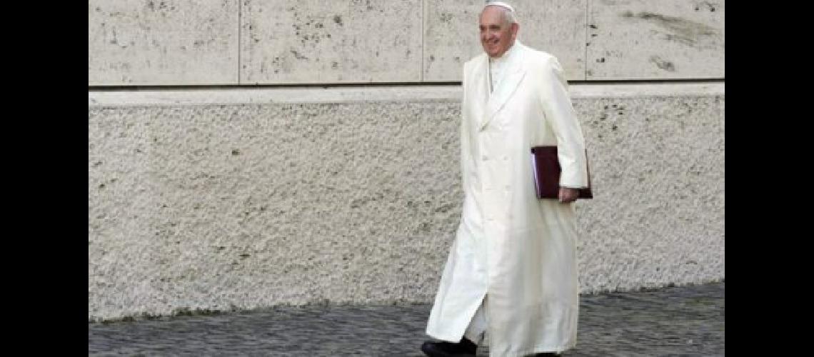 El Papa le reclamoacute a las religiones que no sean ambiguas frente a la paz