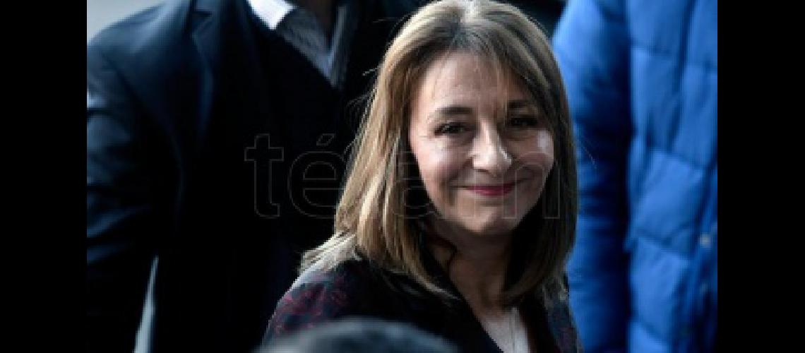Renuncioacute la procuradora Gils Carboacute