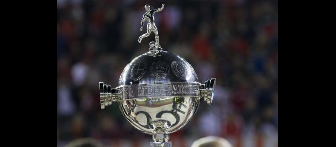 Lanuacutes y River definen el finalista argentino de la Copa Libertadores