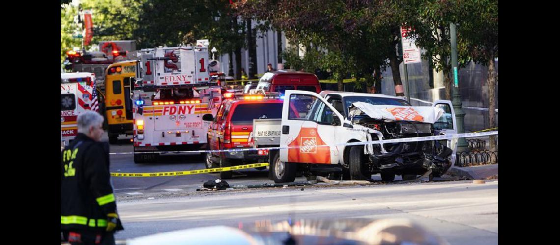 Nueva York- un auto atropelloacute a peatones