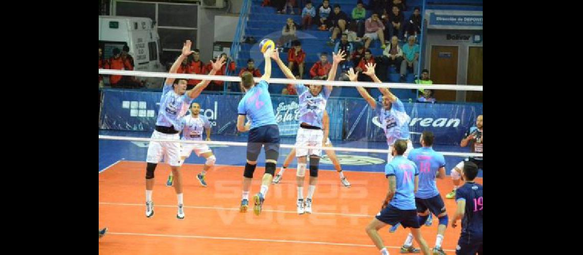 Boliacutevar comenzoacute con el pie derecho la defensa de la corona de la Liga Argentina de Voacuteleibol