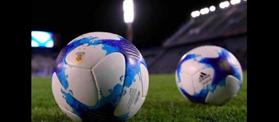 Chacarita iraacute en busca de su primer victoria en el torneo ante Gimnasia y Esgrima La Plata