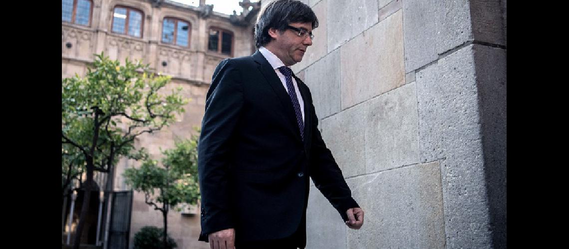 La justicia espantildeola pidioacute la detencioacuten internacional de Puigdemont