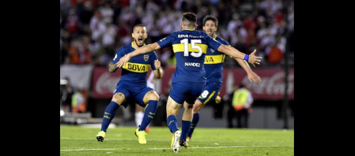 El Suacuteper puntero Boca le dio otro golpe letal a River