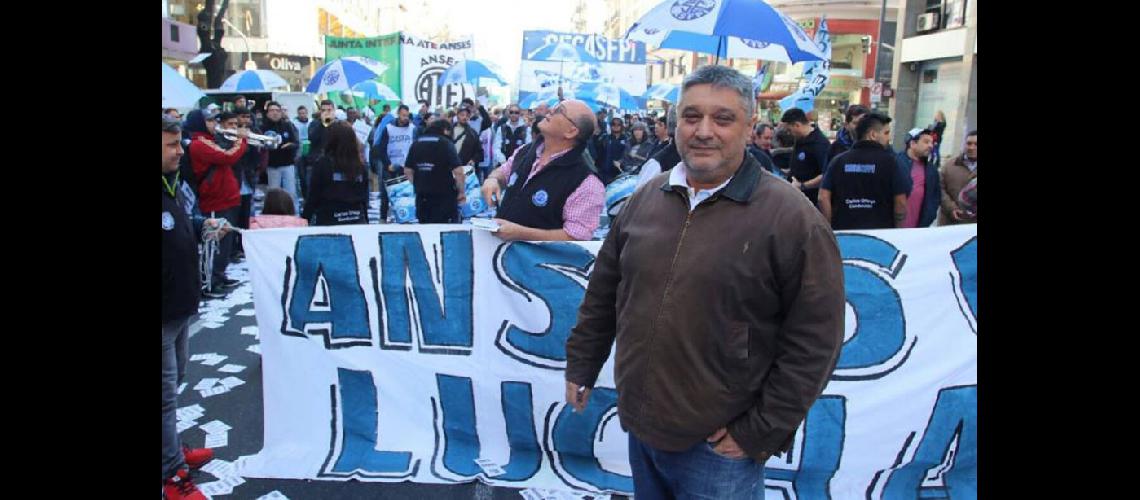 Temen posibles despidos dentro de la ANSeS