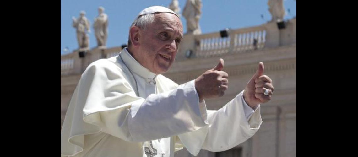 Francisco descarta una visita a Argentina el antildeo proacuteximo