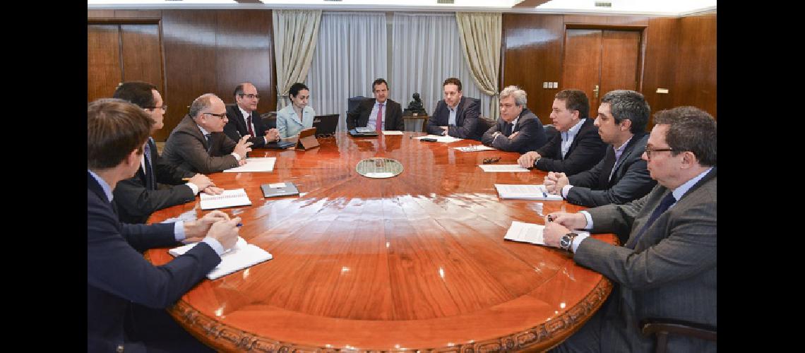 El FMI explicitoacute su apoyo al plan de reformas del Gobierno