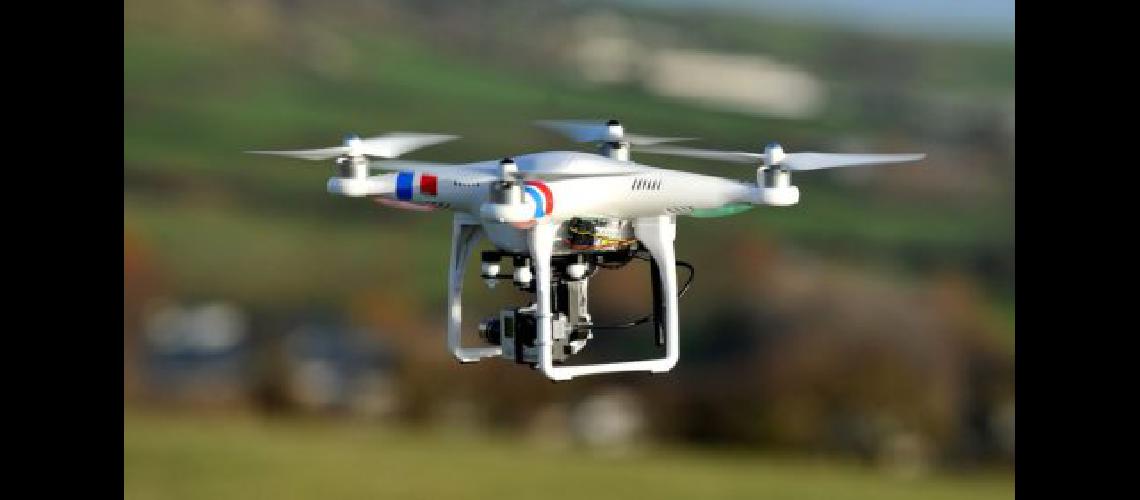 Advierten que los incidentes con drones aumentaraacuten si el traacutensito aeacutereo sigue creciendo