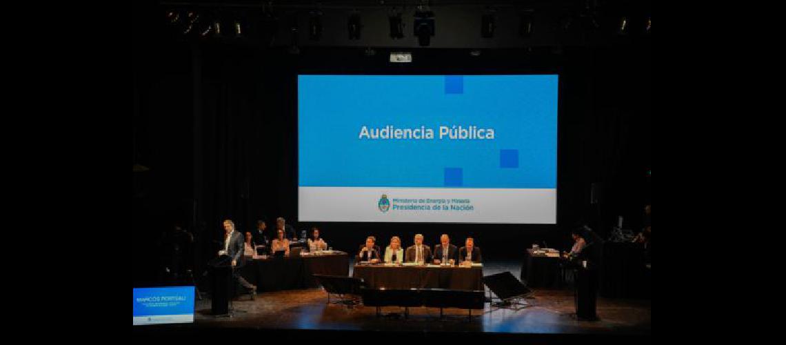 El Gobierno propone que el gas suba entre 45-en-porciento- y 58-en-porciento-