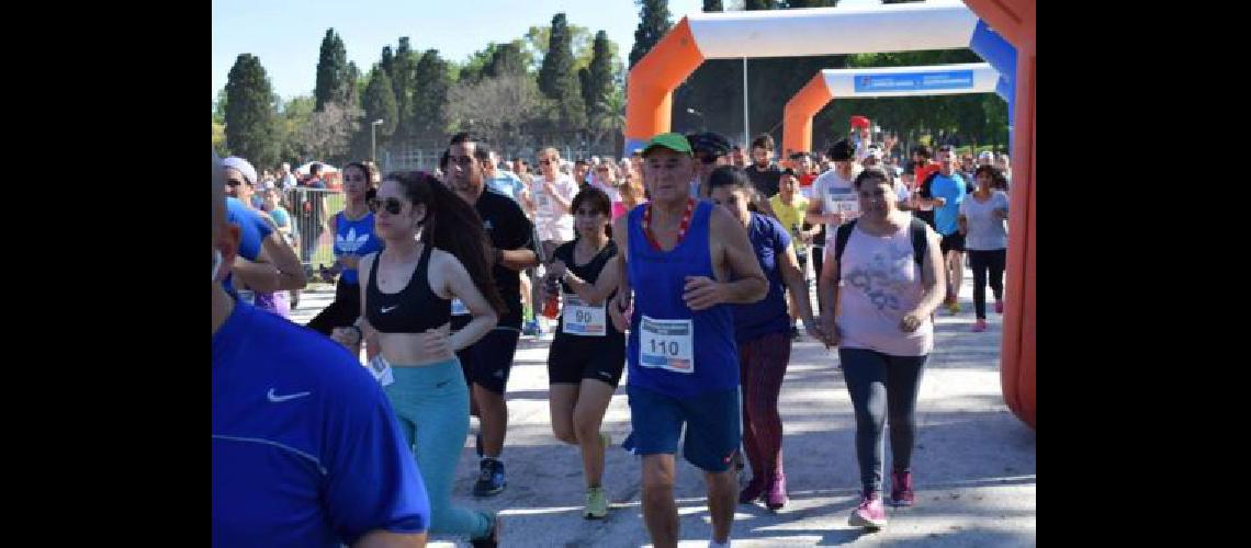 Con 1500 inscriptos se larga la maratoacuten