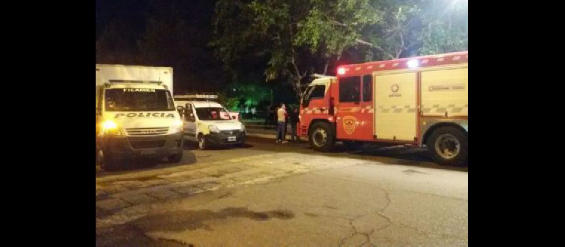 Un rayo matoacute a un joven en San Juan