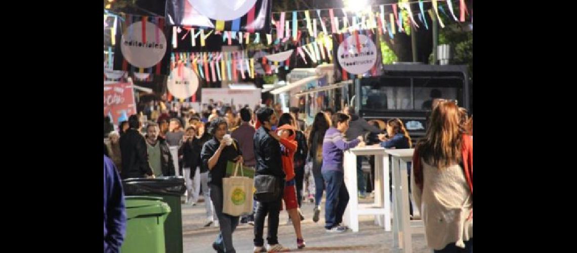 La feria Leer y Comer llega este fin de semana a Vicente Loacutepez
