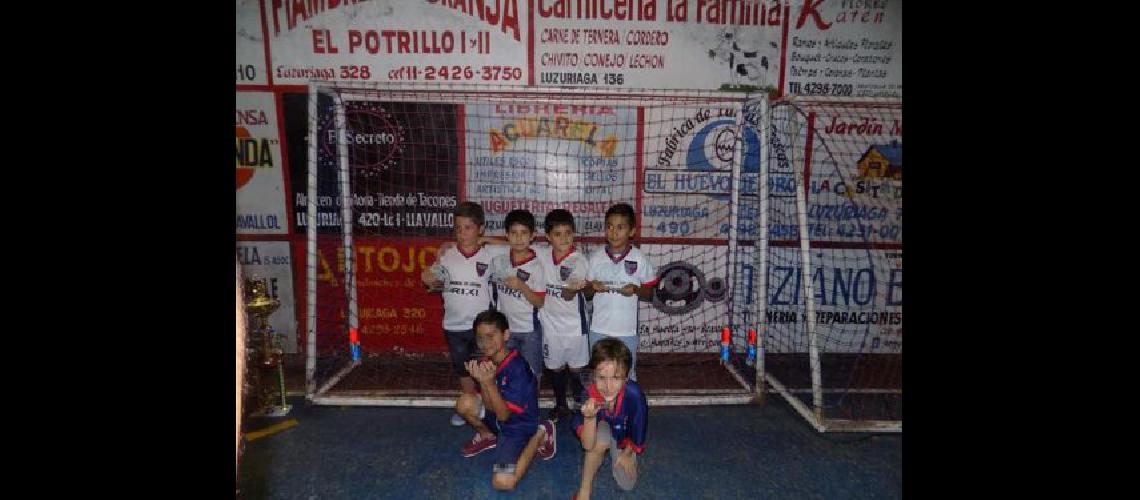 Atleacutetico Llavallol un club para los chicos del barrio