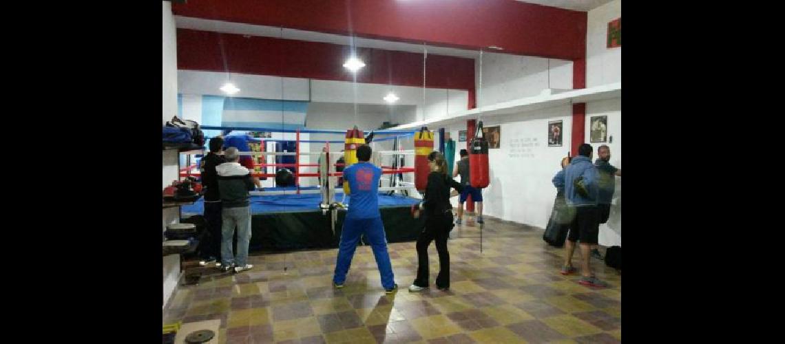 Encuentro de boxeo en La Perla