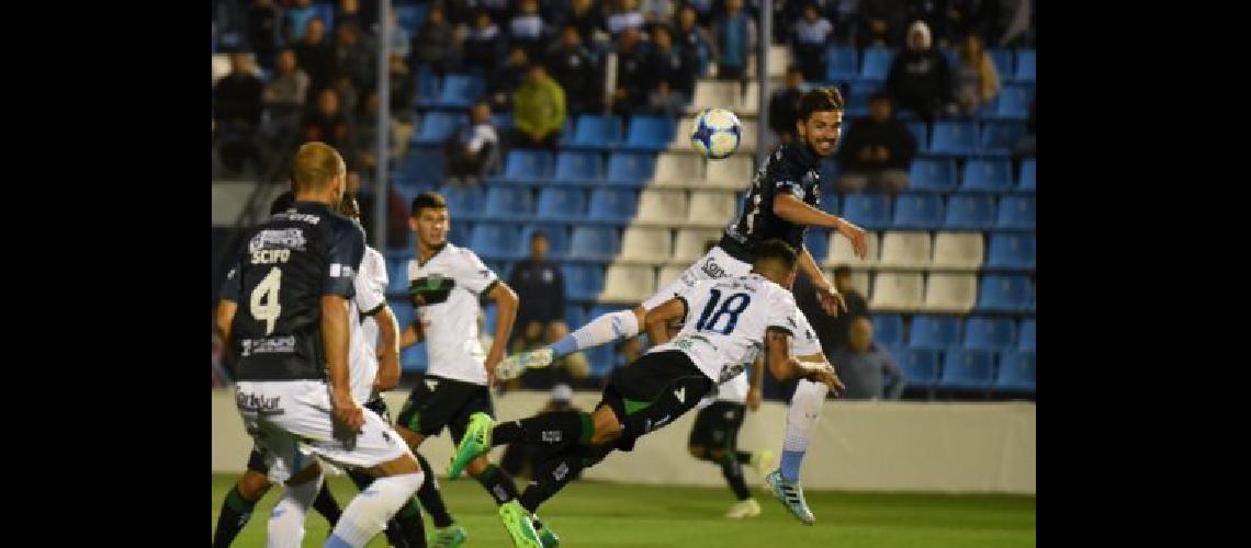Temperley busca extender su invicto con Esmerado
