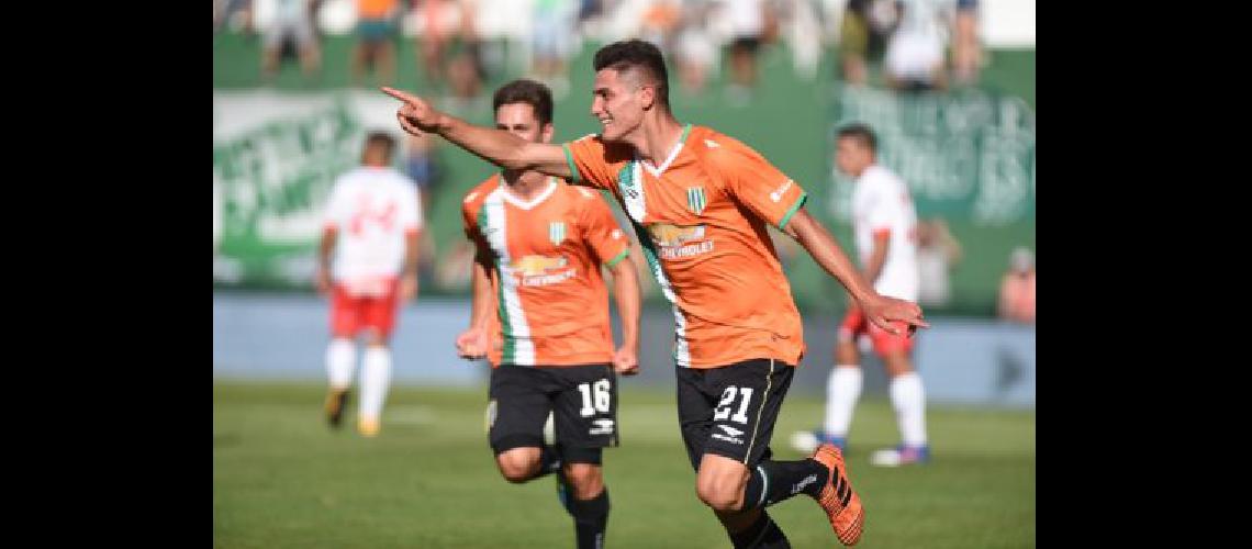 El Bicho aprovechoacute la juventud del Taladro y se llevoacute el triunfo del Sur