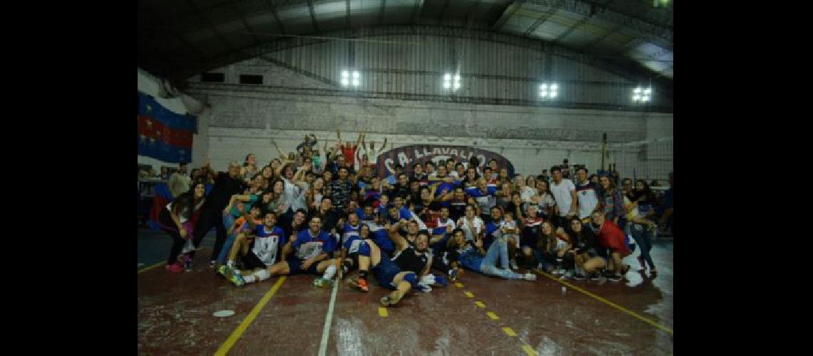 Atleacutetico Llavallol ascendioacute en voacuteley