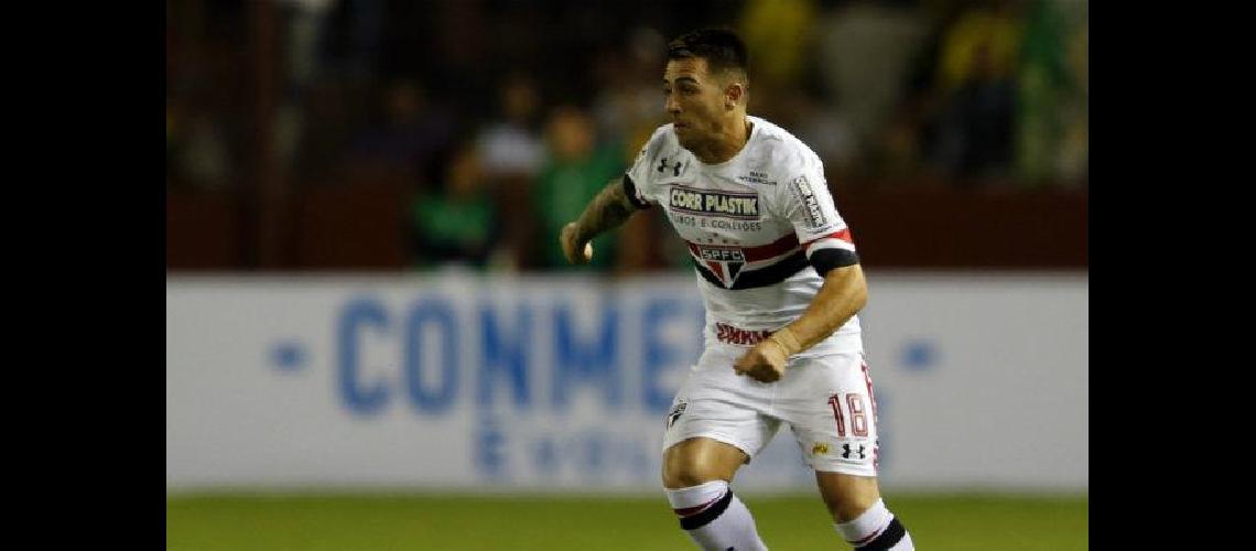 Boca y River van detraacutes de los pasos de Buffarini
