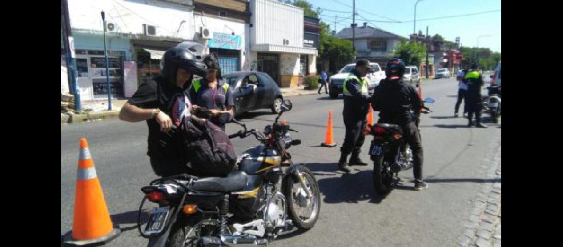 El Municipio de Lomas refuerza el control a las motos en puntos clave